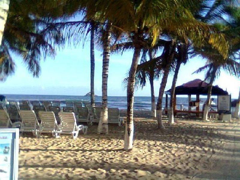 Portofino Complex 호텔 Playa El Agua 외부 사진